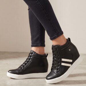 Top Black